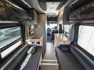 2025 Airstream Interstate photo 5
