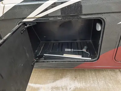 2021 Thor Motor Coach Omni photo 26