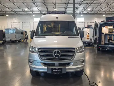 2022 Thor Motor Coach Sanctuary photo 21