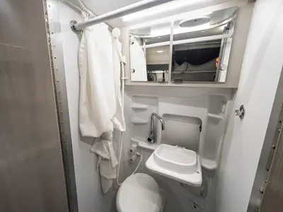 2022 Thor Motor Coach Sanctuary photo 17