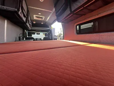 2025 Winnebago Adventure Wagon photo 9