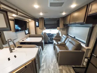 2023 Thor Motor Coach Quantum photo 4