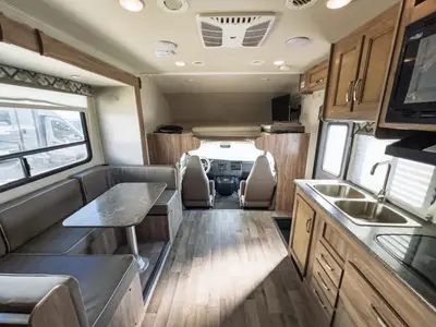 2019 Jayco Redhawk SE photo 4