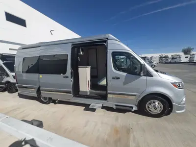 2026 Grech RV Strada-ION photo 19
