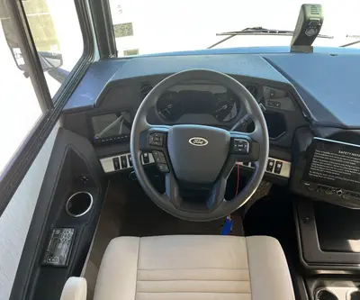 2026 Fleetwood Bounder photo 2