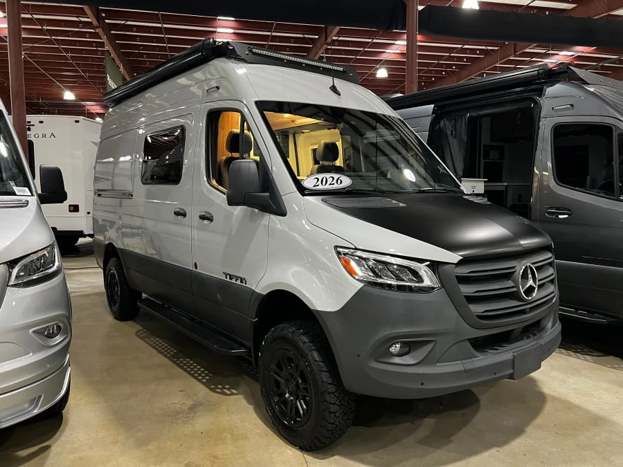 2026 Tiffin Motorhomes GH1 exterior