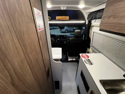 2026 Tiffin Motorhomes GH1 photo 4