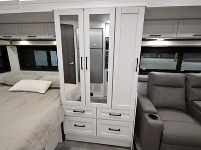 2026 Entegra Coach Odyssey photo 18