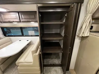2026 Jayco Seneca Prestige photo 17