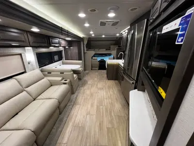2026 Jayco Seneca Prestige photo 3
