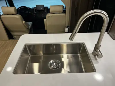 2026 Jayco Seneca Prestige photo 7