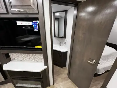 2026 Jayco Seneca Prestige photo 13