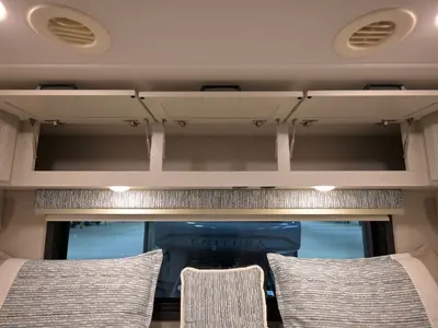 2027 Thor Motor Coach Omni photo 30