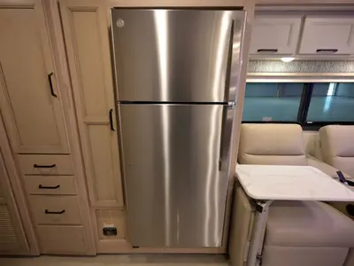 2027 Thor Motor Coach Omni photo 20