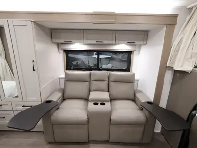 2027 Entegra Coach Odyssey photo 16