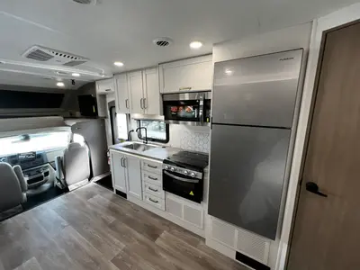 2027 Entegra Coach Odyssey photo 10