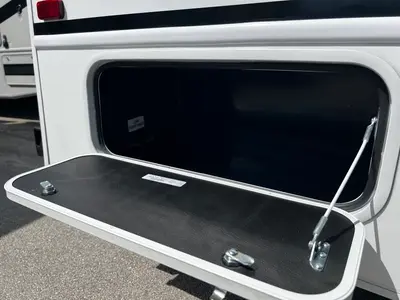 2027 Entegra Coach Odyssey photo 27