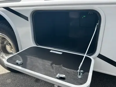 2027 Entegra Coach Odyssey photo 25