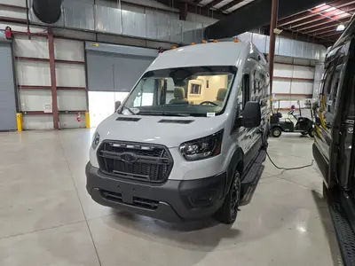 2027 Thor Motor Coach Talavera photo 25