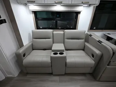 2027 Entegra Coach Odyssey photo 19
