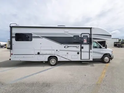 2027 Entegra Coach Odyssey photo 18