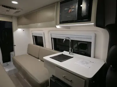 2027 Thor Motor Coach Tranquility photo 7