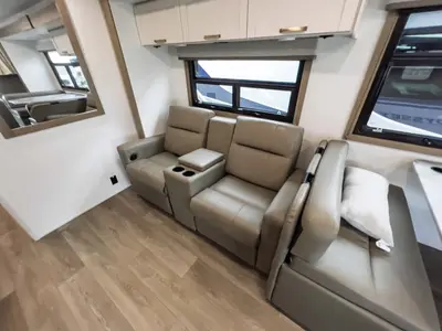 2027 Entegra Coach Odyssey photo 10