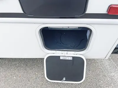 2027 Entegra Coach Odyssey photo 30