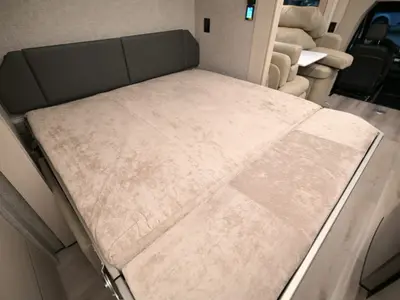 2027 Tiffin Motorhomes Wayfarer photo 22