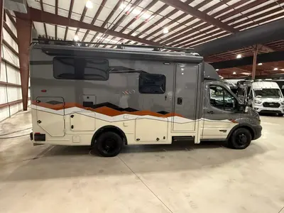 2027 Winnebago Ekko photo 13