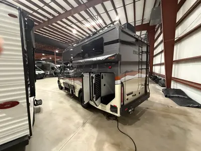 2027 Winnebago Ekko photo 17