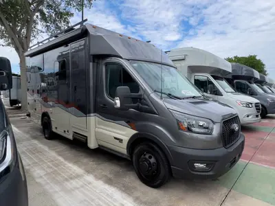 2027 Winnebago Ekko photo 25