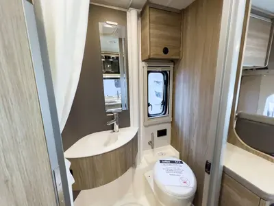 2027 Winnebago Ekko photo 15