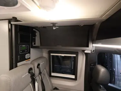2027 Winnebago Revel photo 15