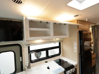 2027 Thor Motor Coach Compass AWD photo 10