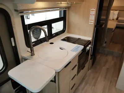 2027 Thor Motor Coach Compass AWD photo 5