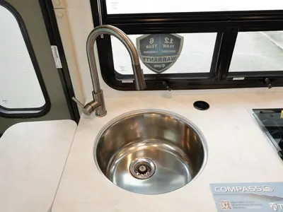 2027 Thor Motor Coach Compass AWD photo 6