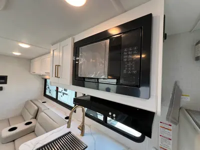 2027 Thor Motor Coach Chateau photo 13