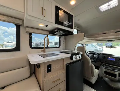 2027 Thor Motor Coach Chateau photo 10