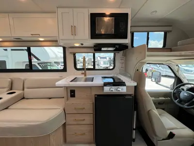 2027 Thor Motor Coach Chateau photo 8