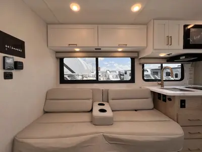 2027 Thor Motor Coach Chateau photo 9