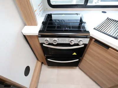 2027 Thor Motor Coach Chateau photo 10