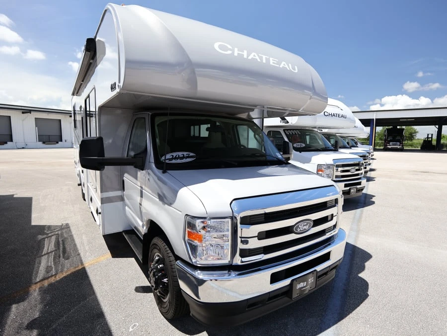 2027 Thor Motor Coach Chateau exterior