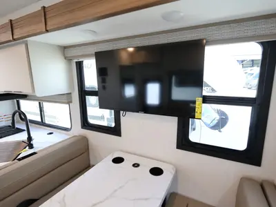 2027 Thor Motor Coach Chateau photo 7