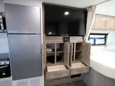 2027 Entegra Coach Odyssey photo 15