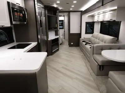 2027 Jayco Seneca photo 5