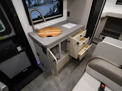 2027 Jayco Granite Ridge photo 9