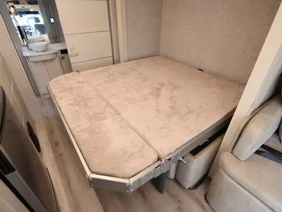 2027 Tiffin Motorhomes Wayfarer photo 19