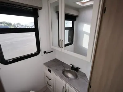 2027 Entegra Coach Odyssey photo 15