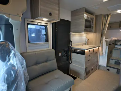 2027 Winnebago Ekko photo 6